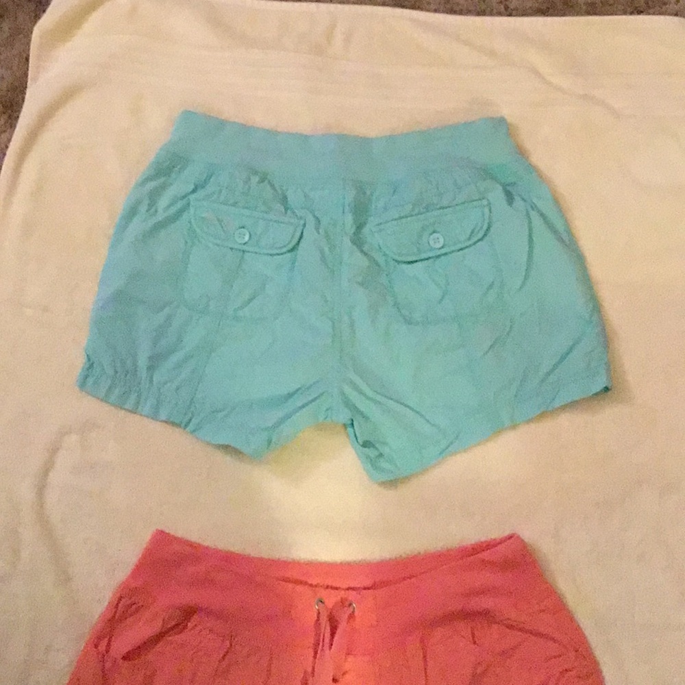 Shorts - Picture 2 of 5